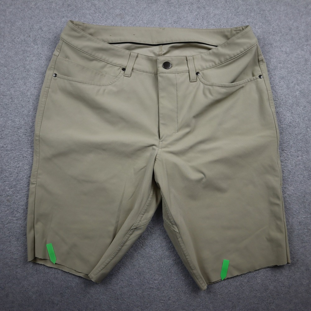 Lululemon Shorts Mens 32 Commission ABC Khaki Raw Hem Technical Stretch Casual